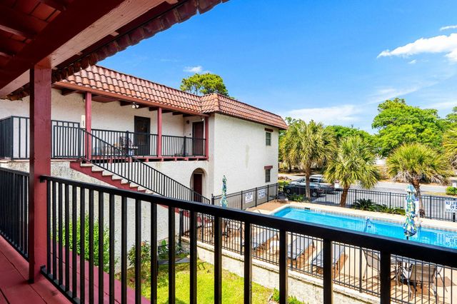 7313 Porcher Dr Apt 17, Myrtle Beach, SC 29572