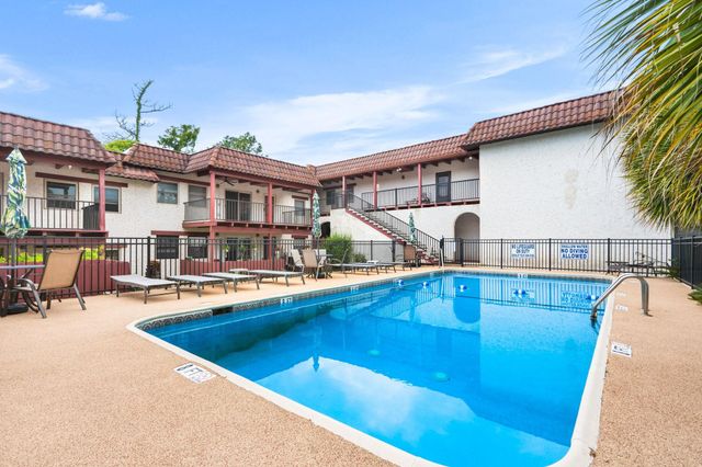 7313 Porcher Dr Apt 17, Myrtle Beach, SC 29572