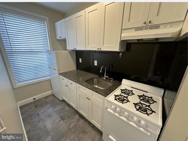 731-00 S 16TH ST, Philadelphia, PA 19146