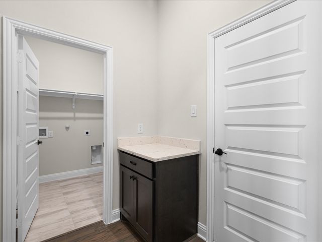 128 Lila Lake Drive, Waxahachie, TX 75165