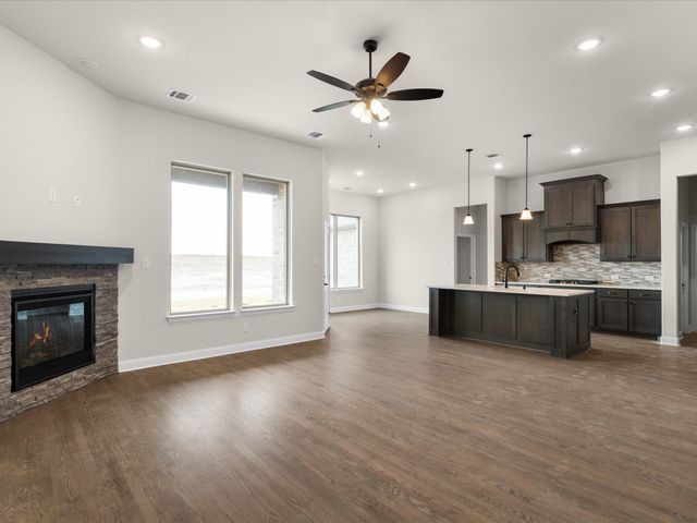 128 Lila Lake Drive, Waxahachie, TX 75165