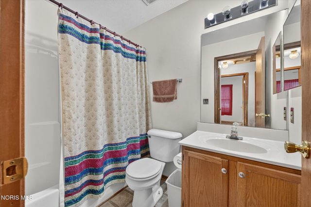 915 N Ontario Street, Toledo, OH 43604