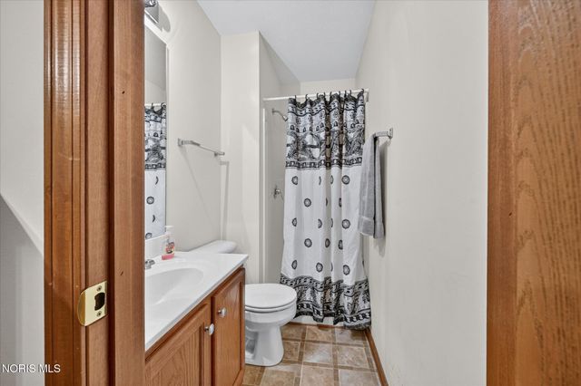 915 N Ontario Street, Toledo, OH 43604