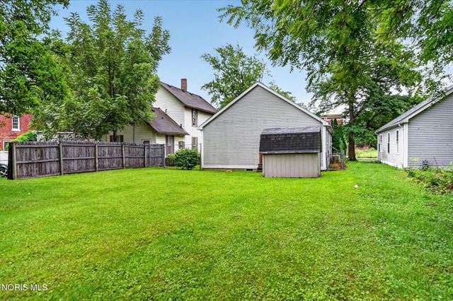 915 N Ontario Street, Toledo, OH 43604