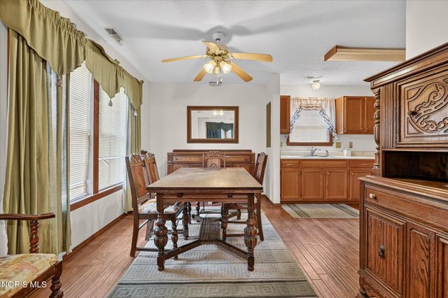 915 N Ontario Street, Toledo, OH 43604