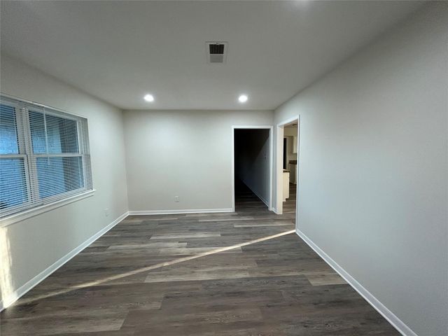 2406 Lynn Drive, Pearland, TX 77581