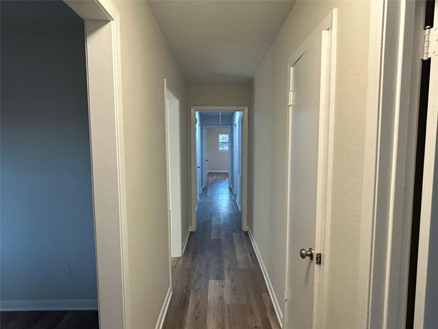 2406 Lynn Drive, Pearland, TX 77581