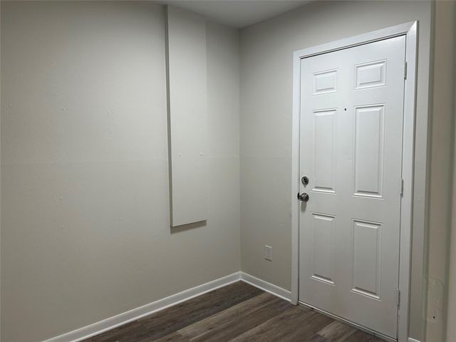 2406 Lynn Drive, Pearland, TX 77581