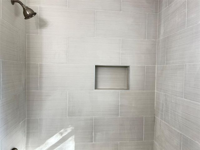 2406 Lynn Drive, Pearland, TX 77581