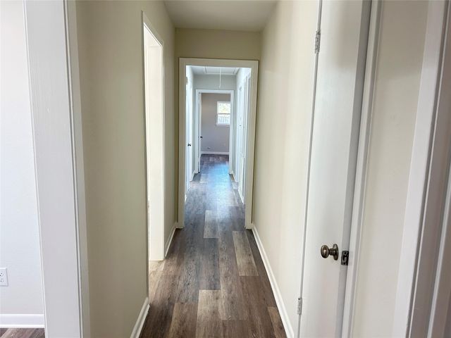 2406 Lynn Drive, Pearland, TX 77581