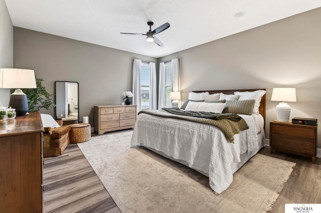 11914 Horizon Street, Papillion, NE 68046