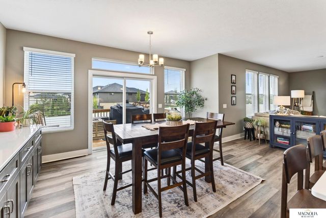 11914 Horizon Street, Papillion, NE 68046