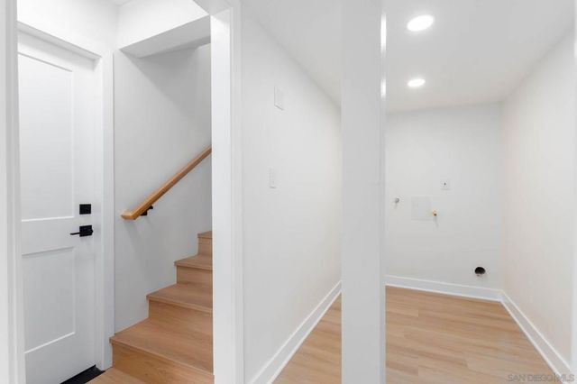 361 E Indian Rock Rd, Vista, CA 92084