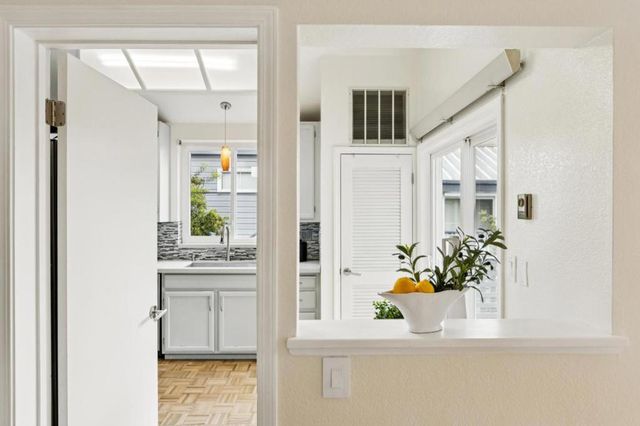 441 Cork Harbour Circle H, Redwood City, CA 94065
