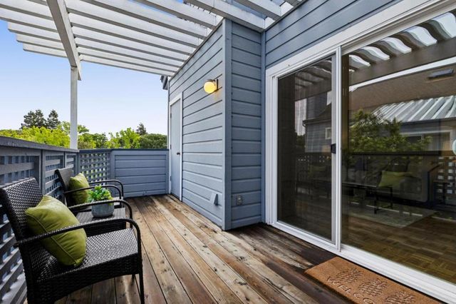 441 Cork Harbour Circle H, Redwood City, CA 94065