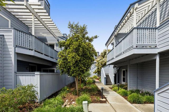 441 Cork Harbour Circle H, Redwood City, CA 94065