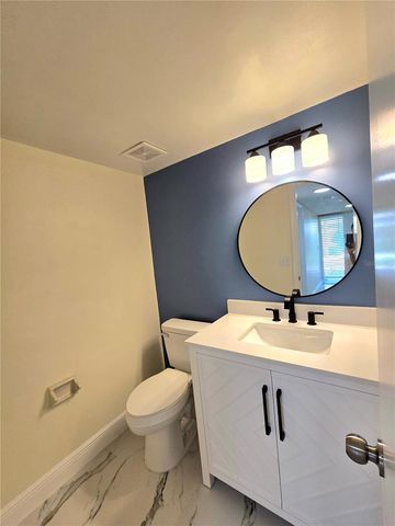 410 S NETHERWOOD CRESCENT 410, Altamonte Springs, FL 32714
