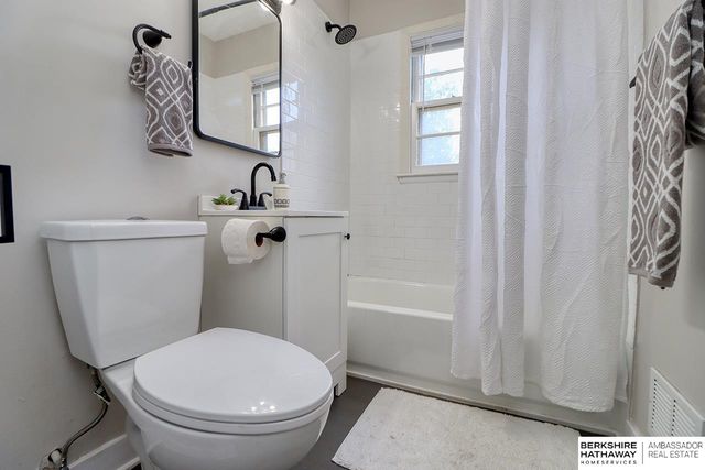 6019 Baldwin Avenue, Lincoln, NE 68507