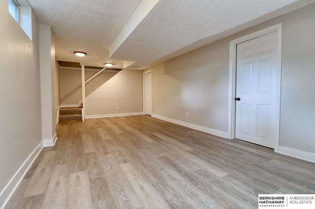 6019 Baldwin Avenue, Lincoln, NE 68507