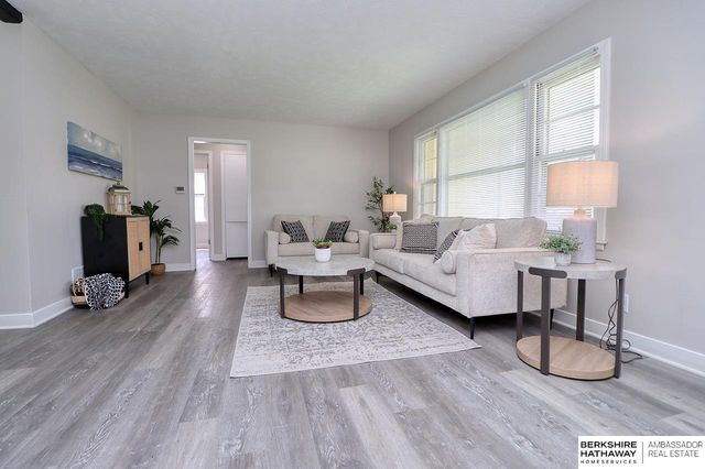 6019 Baldwin Avenue, Lincoln, NE 68507