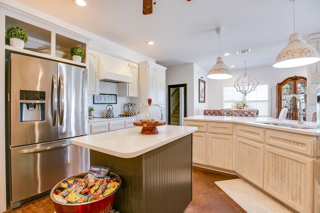 Image 22 of property listing at 629 Co Rd 356, Ballinger, TX 76821