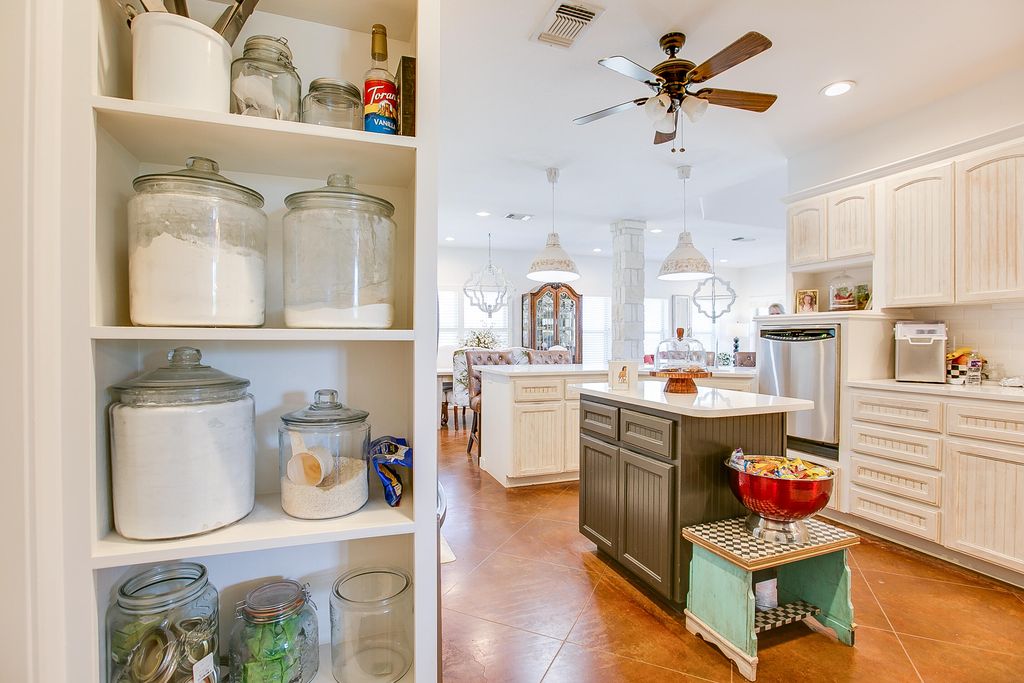 Image 23 of property listing at 629 Co Rd 356, Ballinger, TX 76821