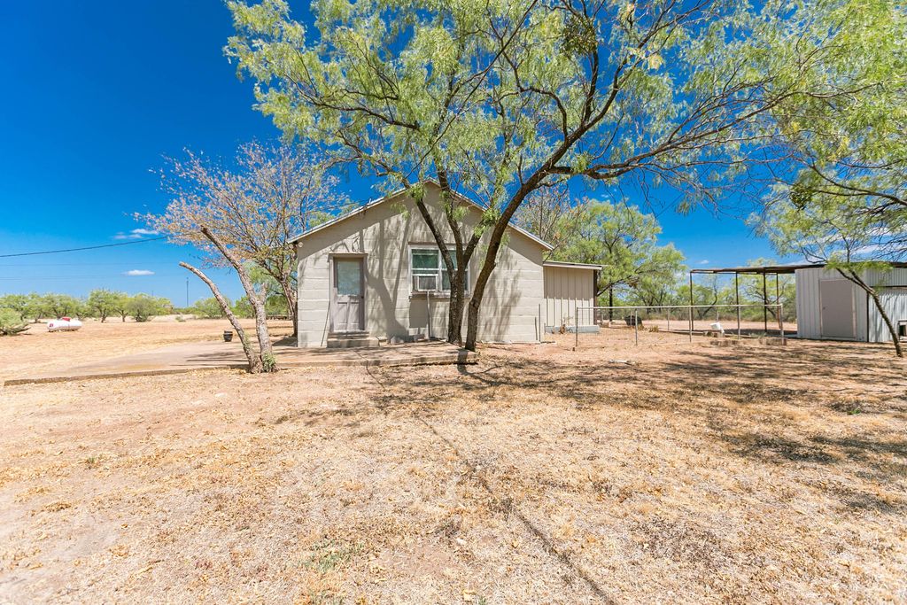 Image 62 of property listing at 629 Co Rd 356, Ballinger, TX 76821