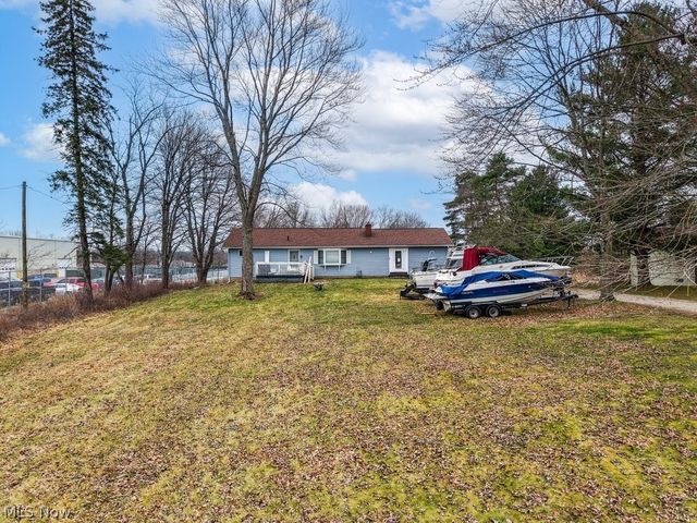 200 Cochran Road, Cuyahoga Falls, OH 44223