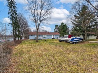 200 Cochran Road, Cuyahoga Falls, OH 44223