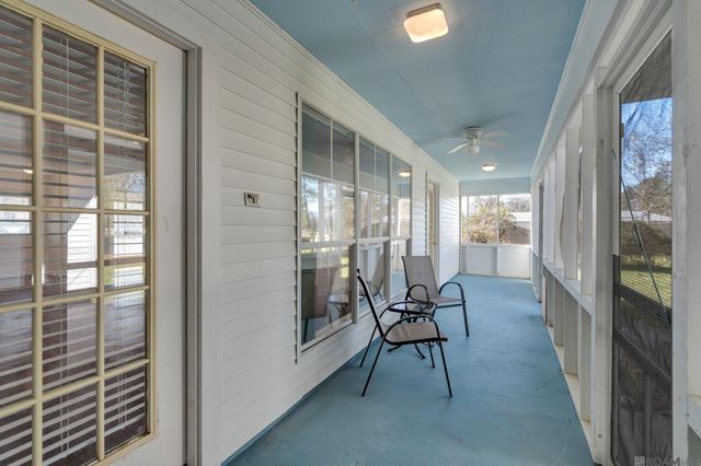 45026 Robin Trail Rd, St Amant, LA 70774