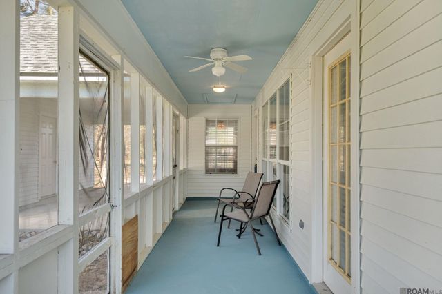 45026 Robin Trail Rd, St Amant, LA 70774