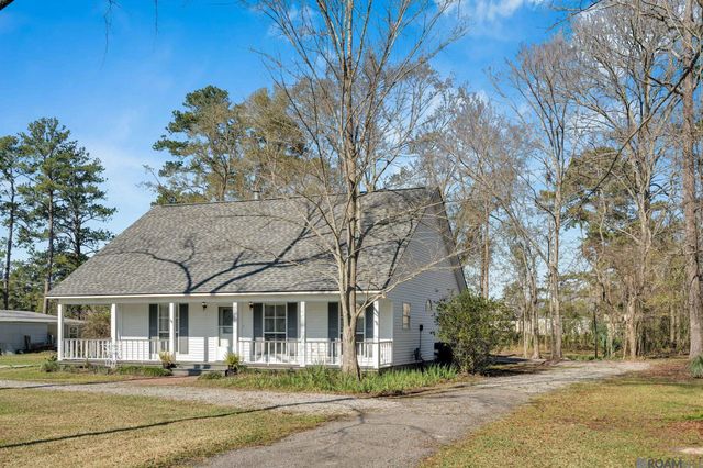 45026 Robin Trail Rd, St Amant, LA 70774