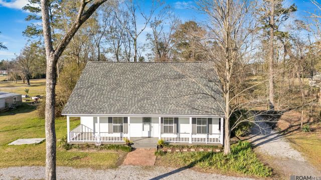 45026 Robin Trail Rd, St Amant, LA 70774