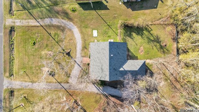 45026 Robin Trail Rd, St Amant, LA 70774