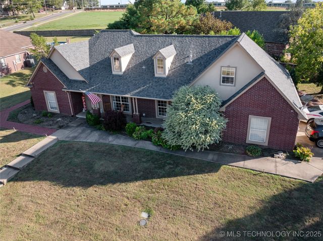 3103 Calloway Drive, Claremore, OK 74019