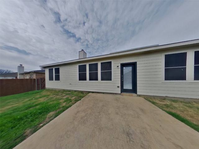 3413 Fashion Street, Little Elm, TX 75068