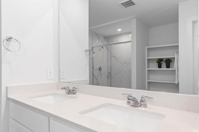 10607 Summers Way, Beasley, TX 77417