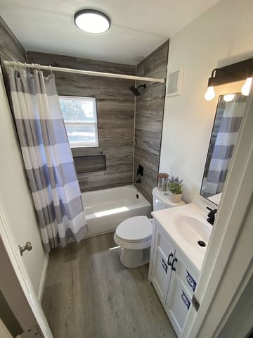 1222 E Estes Ave, Midland, TX 79710