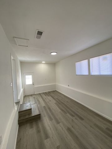 1222 E Estes Ave, Midland, TX 79710