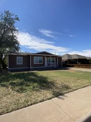 1222 E Estes Ave, Midland, TX 79710