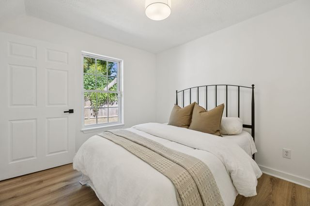 406 S University St, Murfreesboro, TN 37130