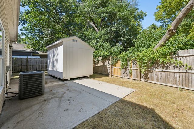 406 S University St, Murfreesboro, TN 37130