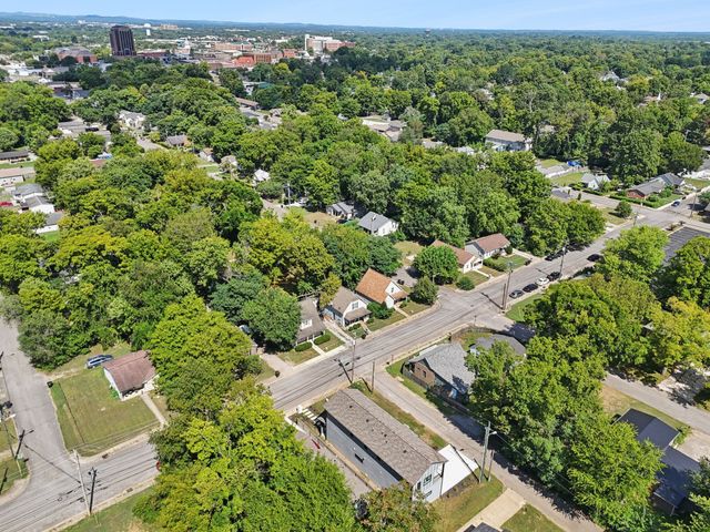 406 S University St, Murfreesboro, TN 37130