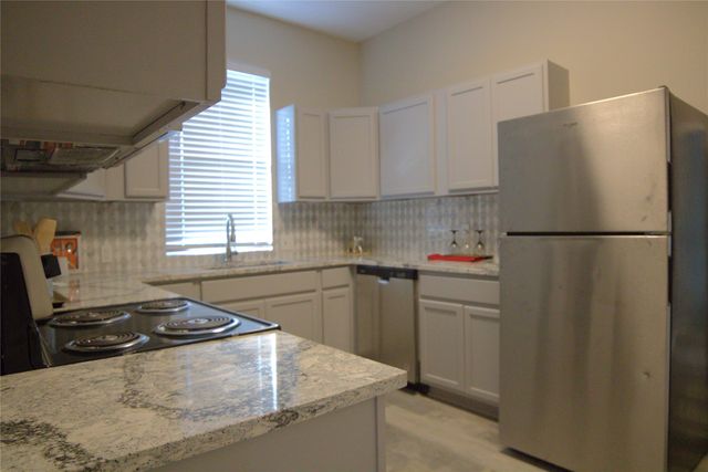 217 19th Street SE, Paris, TX 75460