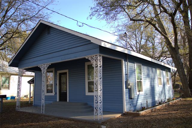 217 19th Street SE, Paris, TX 75460