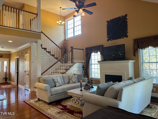 1321 Kendrick Creek Road, Kingsport, TN 37663