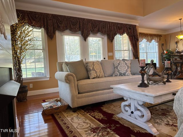 1321 Kendrick Creek Road, Kingsport, TN 37663