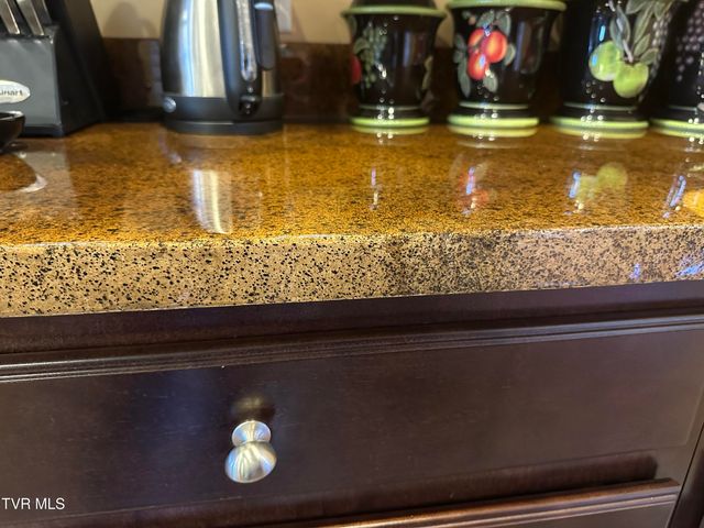 1321 Kendrick Creek Road, Kingsport, TN 37663