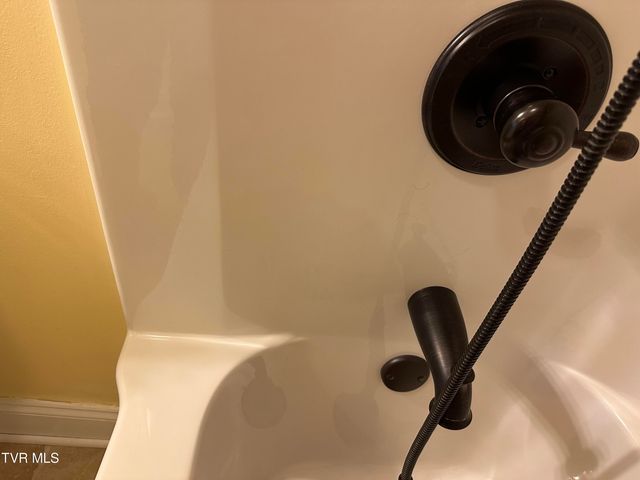 1321 Kendrick Creek Road, Kingsport, TN 37663