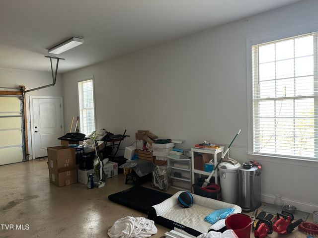 1321 Kendrick Creek Road, Kingsport, TN 37663